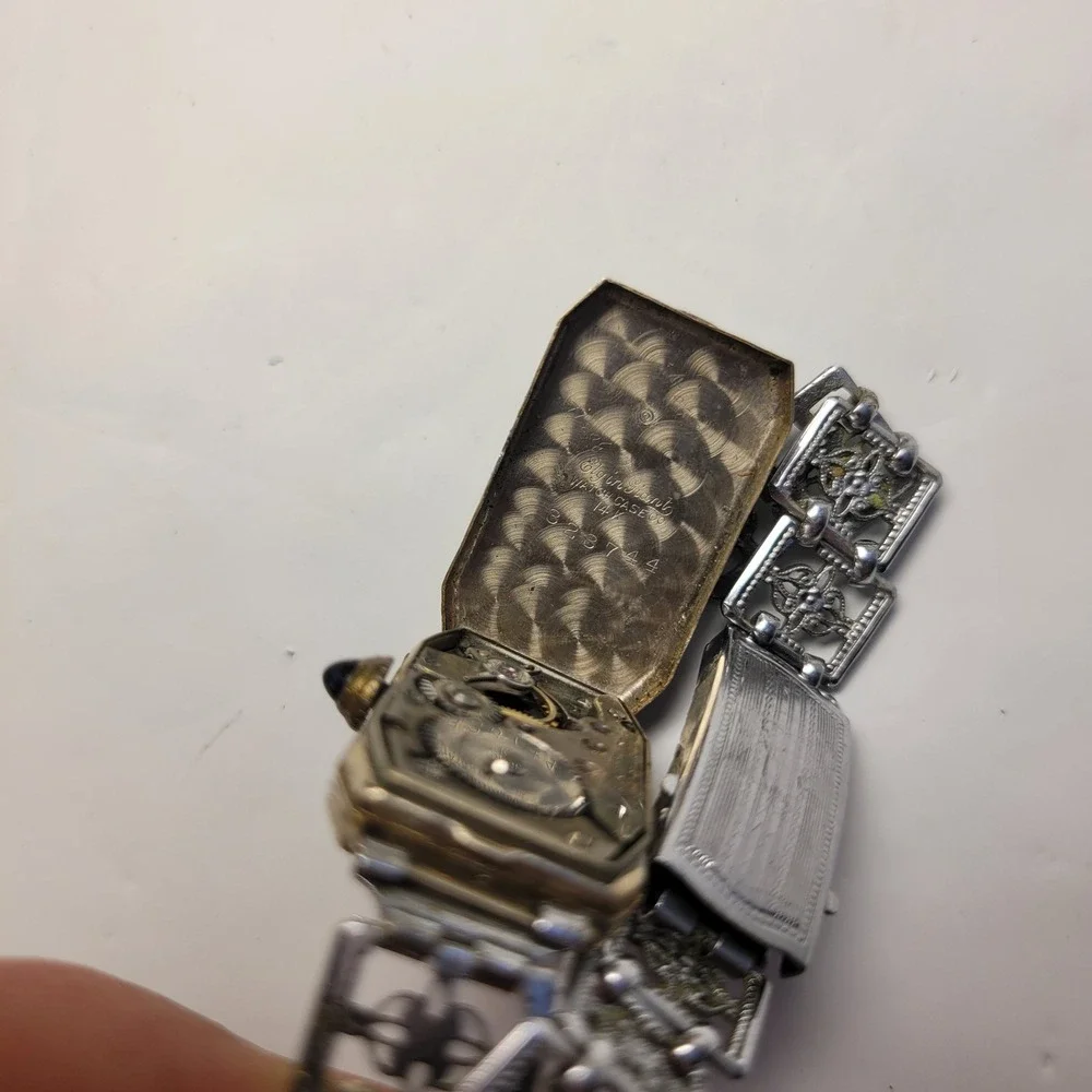 Vintage‎ Elgin Giant 14k Solid Gold Watch Filigree 1920s Lady Crosby WORKS